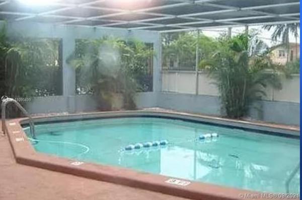Marbella, 900 SW 84th Ave #309A, Westchester, Florida 33144, image 2