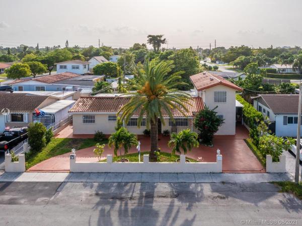 Coral Gardens, 2820 SW 95th Ave, Westchester, Florida 33165, image 2