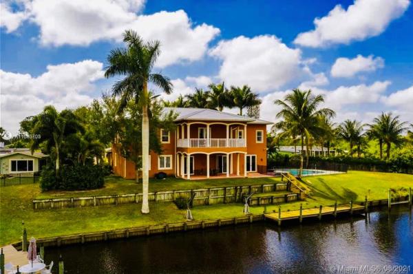 River Park, 703 Ramie Ct, Port St. Lucie, Florida 34952, image 2
