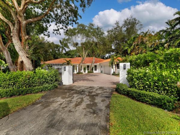 8110 Old Cutler Rd, Coral Gables, Florida 33143, image 2
