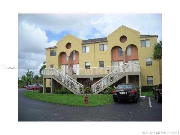 Villas At Lakeview, 5200 NW 31st Ave #176, Fort Lauderdale, Florida 33309, image 1