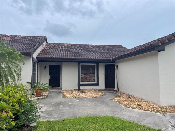 Village Homes At Lakes Of The Meadow, 15065 SW 49th Ln #H-109, Kendall West, Florida 33185, image 2