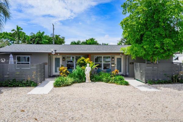 Edgewater Estates, 1416 NE 23rd St #1-2, Wilton Manors, Florida 33305, image 2