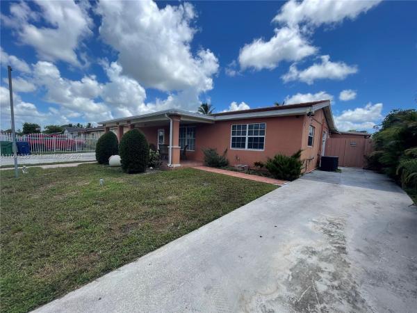 Palmetto Park At Carol City, 16923 NW 53rd Ave, Miami Gardens, Florida 33055, image 1