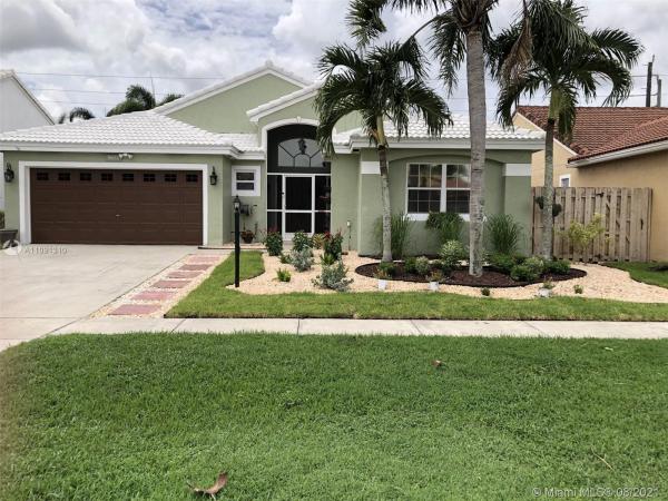 Boca Landings, 9652 Tavernier Dr, Boca Raton, Florida 33496, image 2