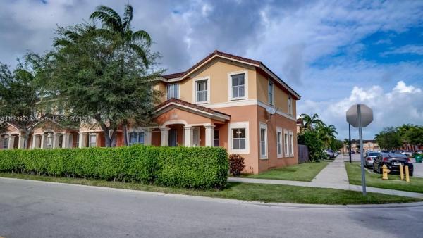 Bluewaters, 24093 SW 109th, Princeton, Florida 33032, image 2