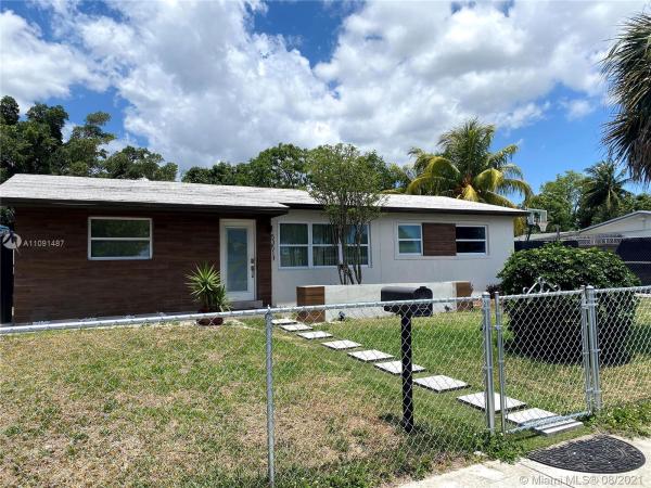 Lake Stevens Estates At Carol City, 5351 NW 174th Dr, Miami Gardens, Florida 33055, image 2