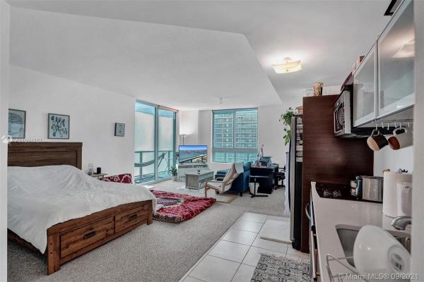 Quantum On The Bay, 1900 N Bayshore Dr #4705, Miami, Florida 33132, image 2
