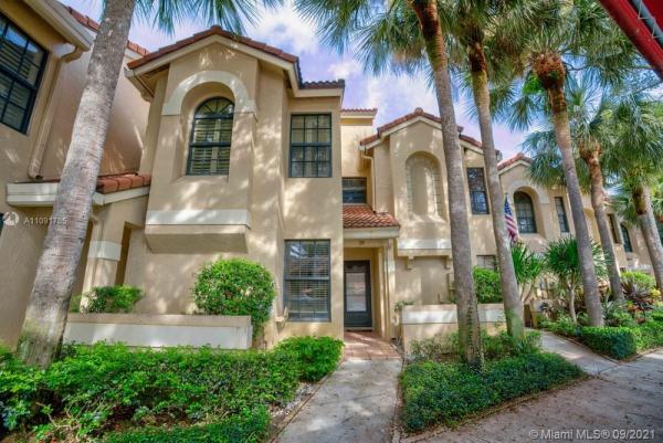 Mariners Cove, 2359 Treasure Isle Dr #31, Palm Beach Gardens, Florida 33410, image 1
