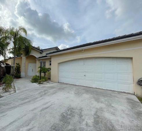 Courtyards At Deerwood, 14718 SW 123rd Ave, Three Lakes, Florida 33186, image 1