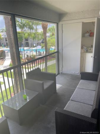 Coral Club Garden Villas, 10371 SW 150th Pl #5206, The Hammocks, Florida 33196, image 2