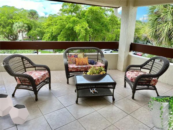 Kenland Bend South, 9010 SW 125th Ave #G407, The Crossings, Florida 33186, image 2