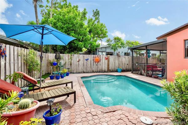 Wilton Manors No HOA, 509 NW 25th St #1-2, Wilton Manors, Florida 33311, image 2