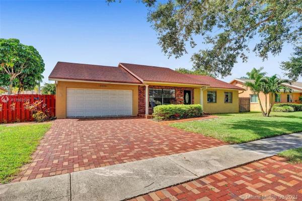Timberlake, 5220 SW 87th Ave, Cooper City, Florida 33328, image 2