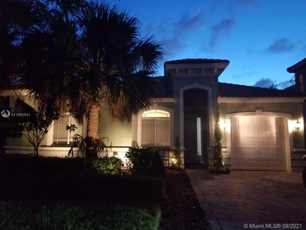 Cantamar, 20710 SW 90th Pl, Cutler Bay, Florida 33189, image 2