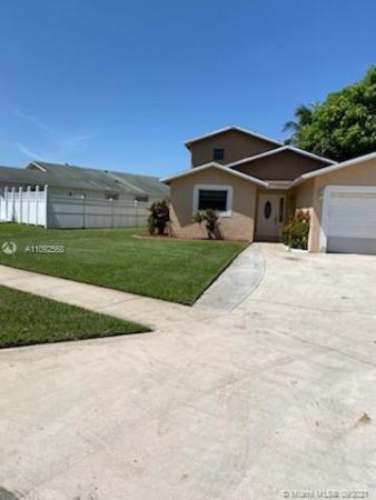 Liberia, 2421 Raleigh St, Hollywood, Florida 33020, image 2
