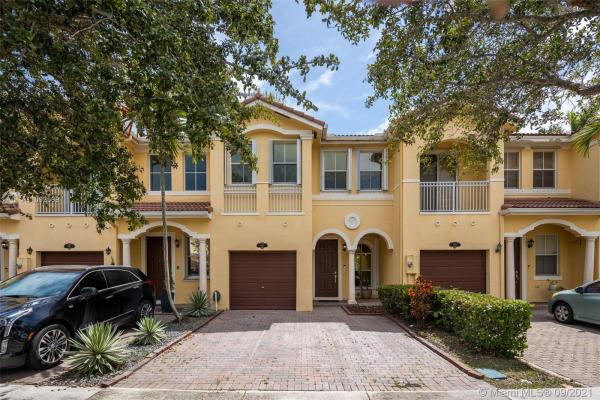 985 SW 149th Ct #985, Unincorporated Dade County, Florida 33194, image 2