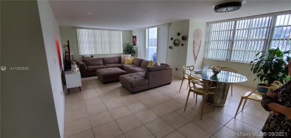 Commodore Plaza Century, Aventura, Florida 33160, image 2