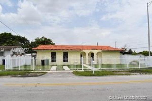 Doris Estates, 3200 SW 103rd Ct, University Park, Florida 33165, image 2