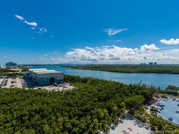 Arlen House East, 100 Bayview Dr #1719, Sunny Isles Beach, Florida 33160, image 2