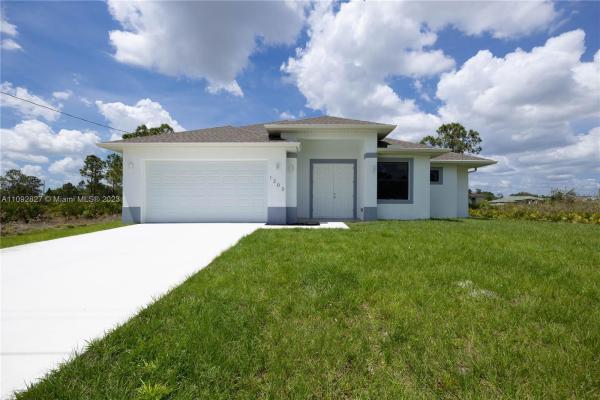 Lehigh Acres Residential, 2014 CRAWFORD, Lehigh Acres, Florida 33971, image 1