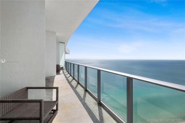 Lyfe Resort & Residences, 4111 S Ocean Dr #UPH-5, Hallandale Beach, Florida 33019, image 2