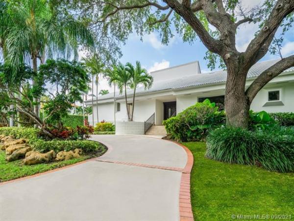 Cocoplum, 7255 W Lago Dr, Coral Gables, Florida 33143, image 2