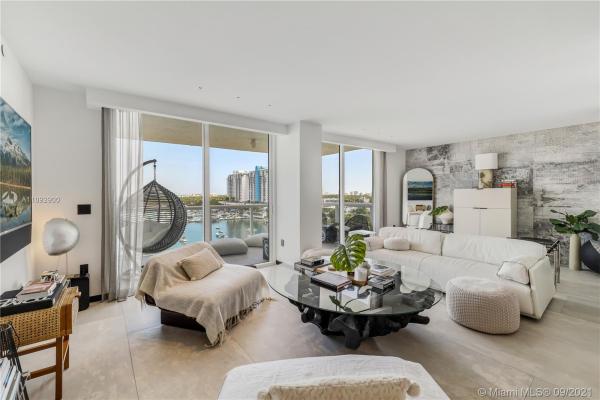 The Grand Venetian, 10 Venetian Way #1103, Miami Beach, Florida 33139, image 1
