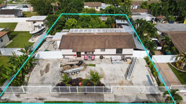 Princetonian, 25421 SW 127th Ave, Princeton, Florida 33032, image 2