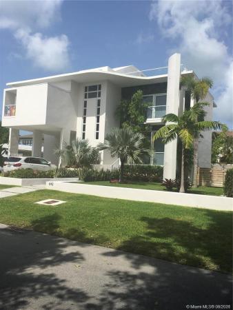 Biscayne Key Estates, 642 Hampton Ln, Key Biscayne, Florida 33149, image 1