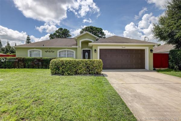 1426 SW Paar Dr, Florida 34953, image 2