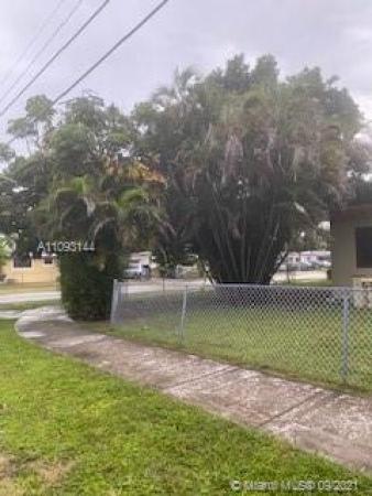 Lawndale, 10850 NW 10th Ave, Pinewood, Florida 33168, image 3