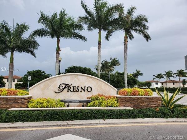 Fresno At The Vineyards, 121 SE 33rd Ter, Homestead, Florida 33033, image 2