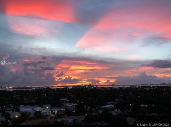 Clearview Towers, 2829 Indian Creek Dr #PH-2, Miami Beach, Florida 33140, image 2