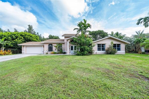 17021 SW 66th St, Southwest Ranches, Florida 33331, image 2