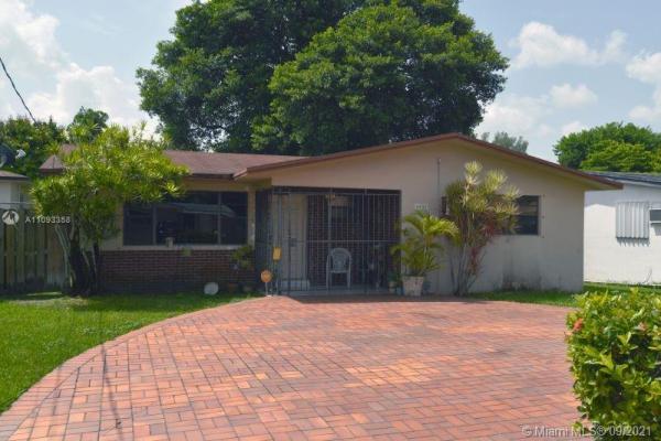 Coral Terrace Residential, 6902 SW 21st St, Coral Terrace, Florida 33155, image 2