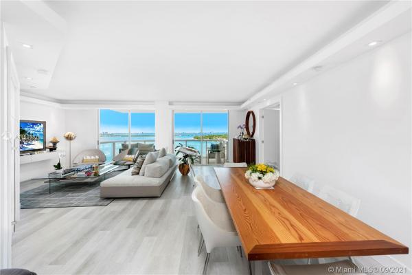 The Grand Venetian, 10 Venetian Way #1702, Miami Beach, Florida 33139, image 2