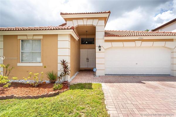 Somerset Country Club, 4980 SW 133rd Ave, Miramar, Florida 33027, image 2
