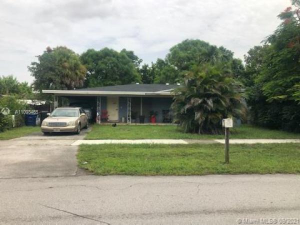 Seaboard Park, 17121 NE 2nd Ave, North Miami Beach, Florida 33162, image 2