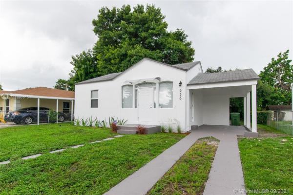Seventh Avenue Park, 928 NW 66th St, Miami, Florida 33150, image 2