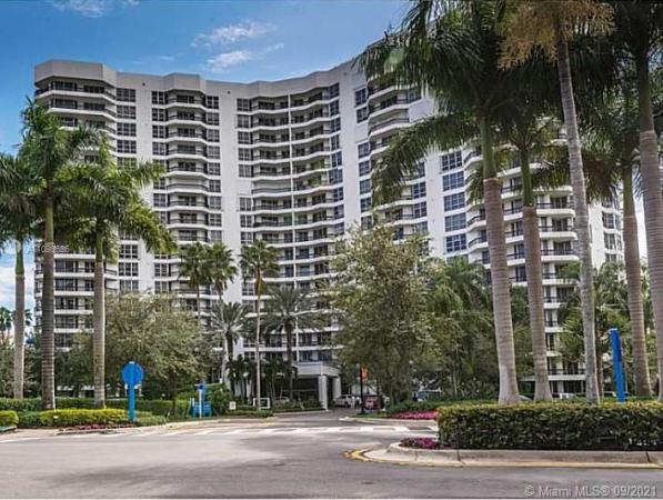 Mystic Pointe Tower 300, 3600 Mystic Pointe Dr #1916, Aventura, Florida 33180, image 2