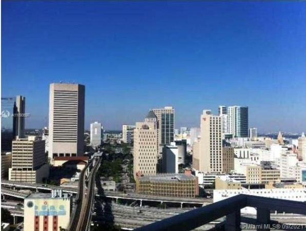 The Ivy At Riverfront, 90 SW 3rd St #2410, Miami, Florida 33130, image 2