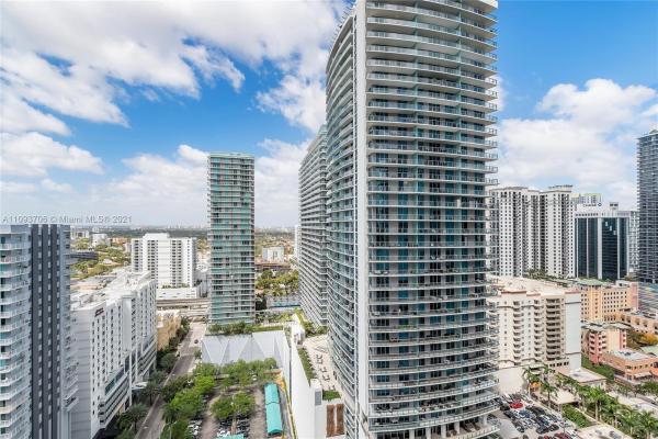 The Bond On Brickell, 1080 Brickell Ave #2507, Miami, Florida 33131, image 2
