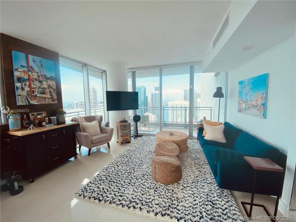 Mint At Riverfront, 92 SW 3rd St #4810, Miami, Florida 33130, image 2