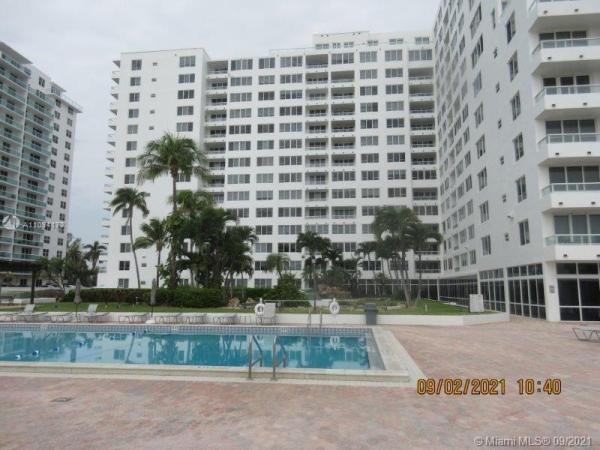 The Carriage Club, 5005 Collins Ave #112, Miami Beach, Florida 33140, image 1