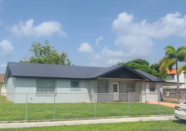 Princetonian, 25252 SW 124th Ave, Princeton, Florida 33032, image 2