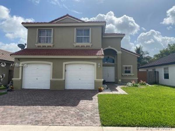 Spicewood, 23733 SW 108th Ct, Princeton, Florida 33032, image 2