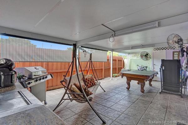Hialeah Club Villas, 2194 W 60th St #22106, Hialeah, Florida 33016, image 1