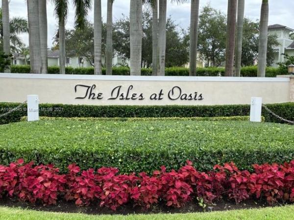 Caribbean Isles Villas, Homestead, Florida 33033, image 2