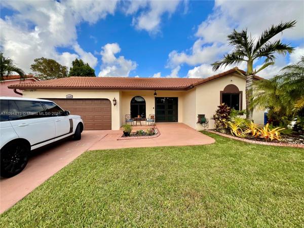 Majestic Estates, 15285 SW 178th Ter, Richmond West, Florida 33187, image 2